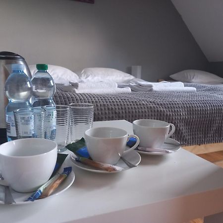 Dobry Klimat Hotel Uniejow Buitenkant foto