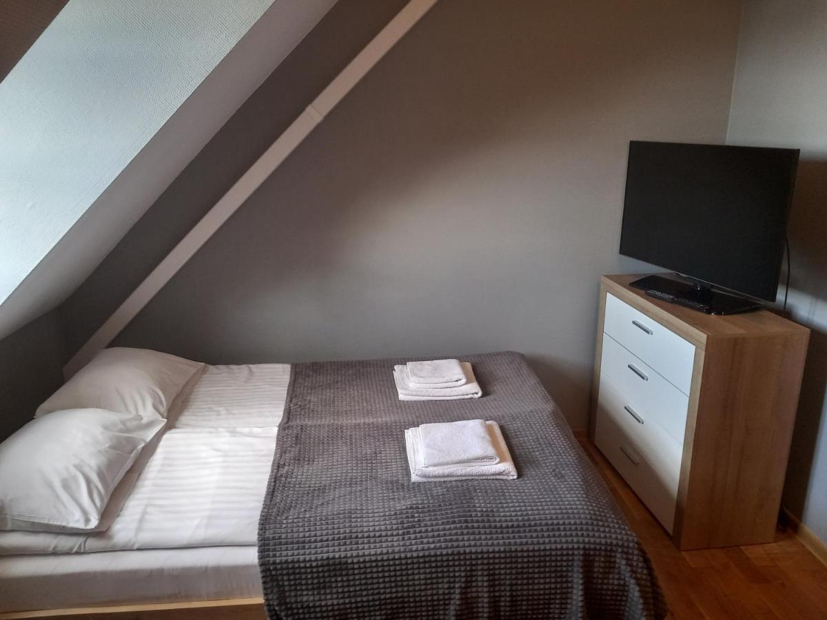 Dobry Klimat Hotel Uniejow Buitenkant foto