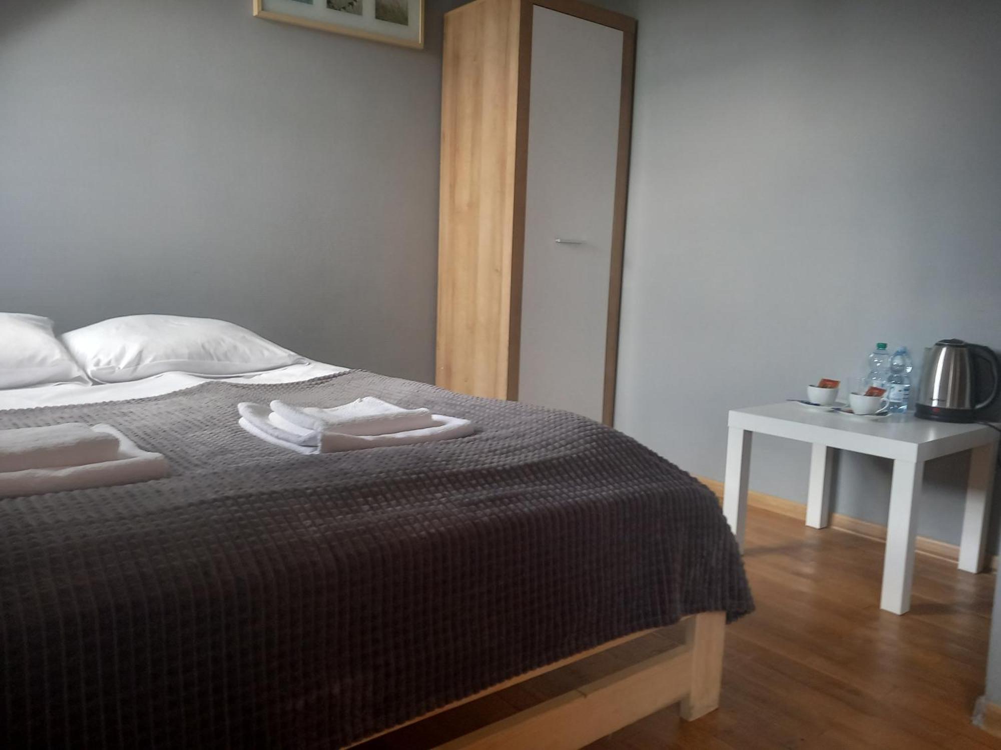 Dobry Klimat Hotel Uniejow Buitenkant foto